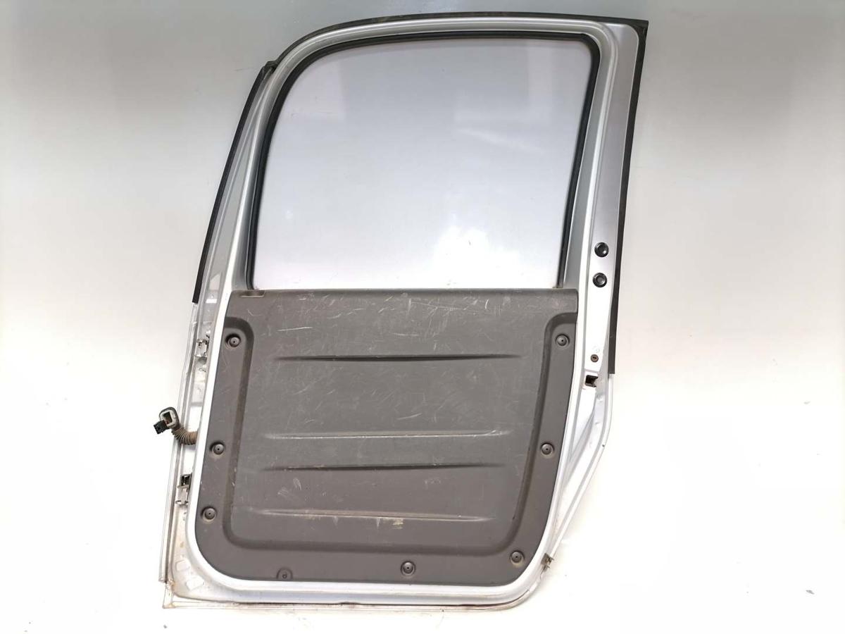 Skoda Roomster Praktik original Tür hinten rechts LA7W Brilliantsilber ohne Scheiben Bj.2008